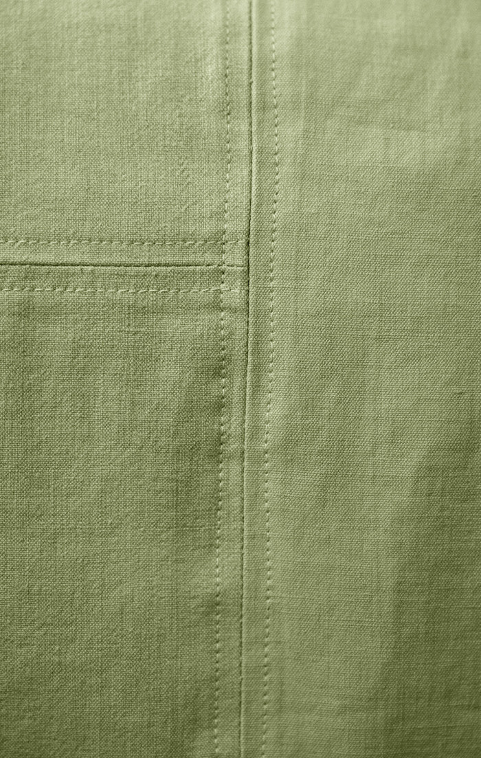 Couvre-lit olive upcyclé en métis