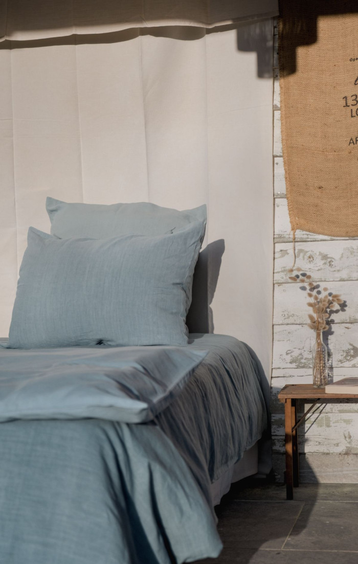 Housse de couette Bleu Abysse upcyclée en métis
