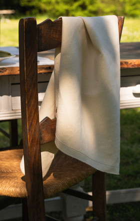 Torchon lin uni avec broderie bronze ou olive upcyclé en lin métis